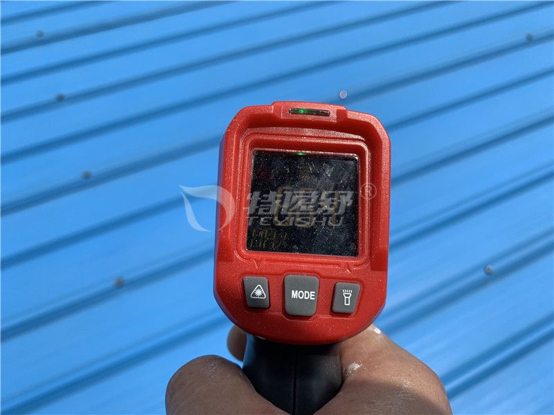 施工前外表温度66.4℃.JPG